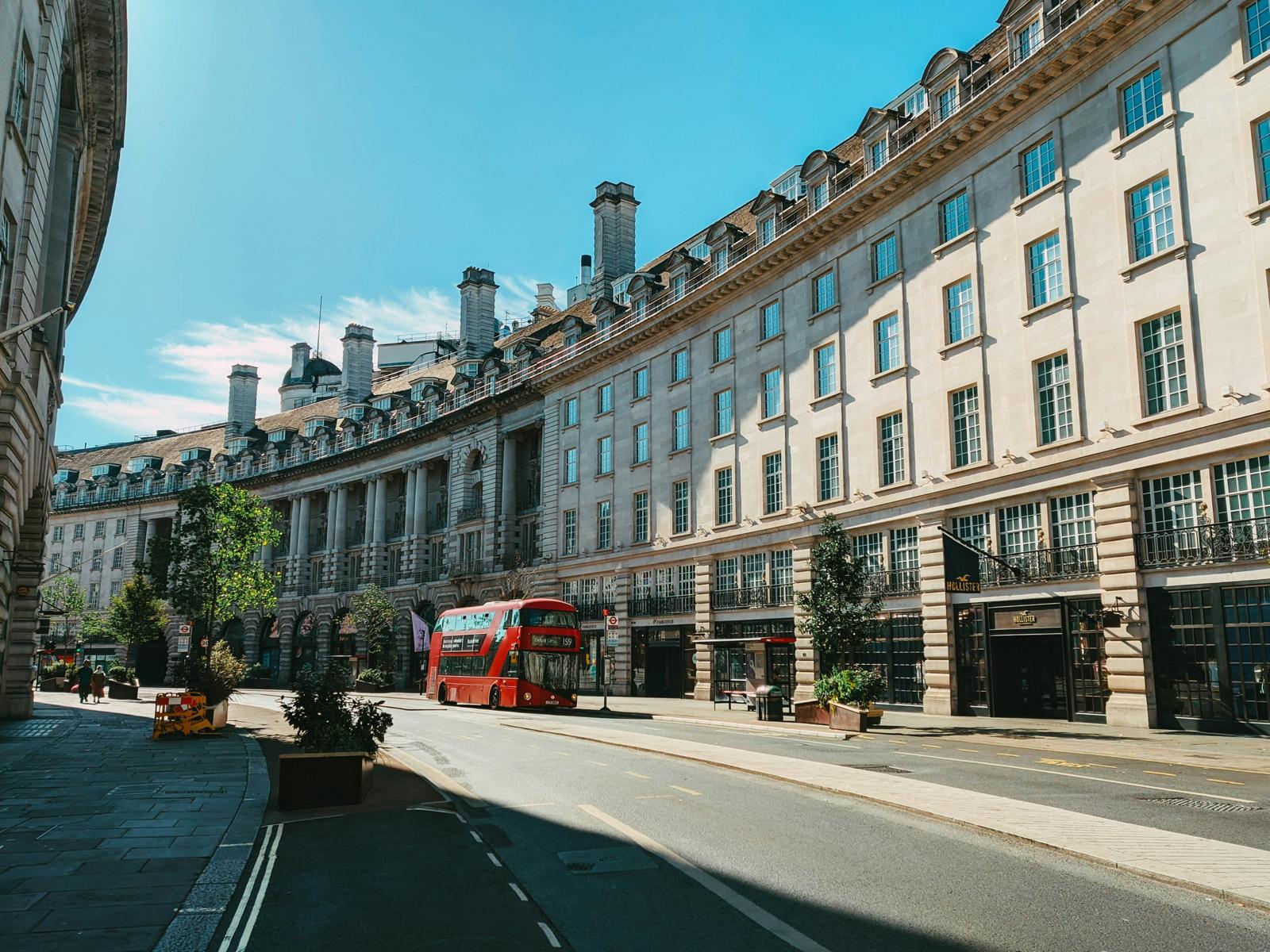 UKPS Protection Services — SIA-licensed close protection & residential security in London